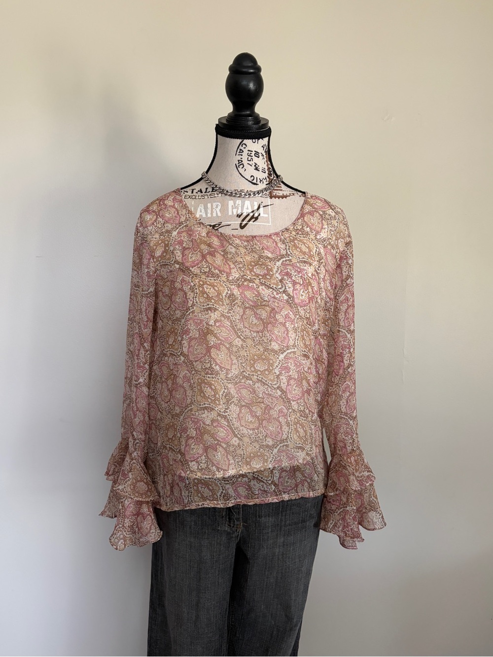 Vintage Y2K Julia Pink Paisley Whimsy Boho Fairycore Long Ruffle Sleeve Blouse